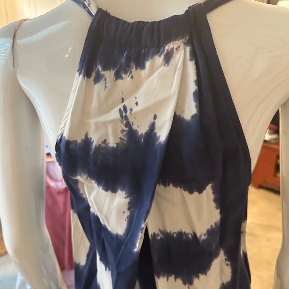 Splendid Blue and White Window Pane Tank Dress. - Picture 5 of 6